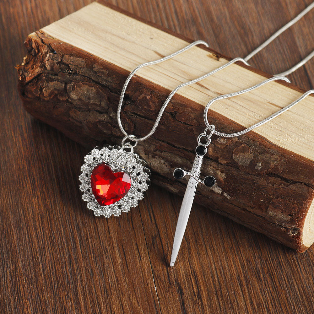 Creative Fashion Heart-shaped Love Necklace