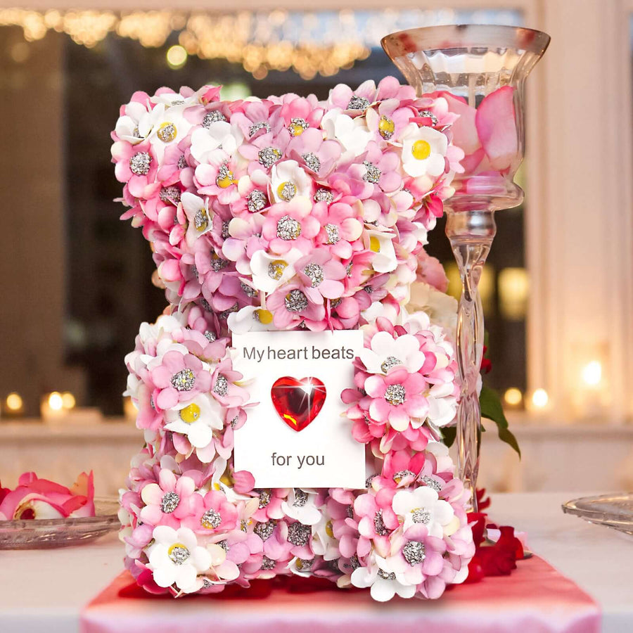 "Tag künstlicher Rosenbär – Handgefertigtes Geschenk mit Schaumrosen, süßes und romantisches Teddybär-Design, perfekt für Valentinstag, Jubiläen, Geburtstage und besondere Anlässe."