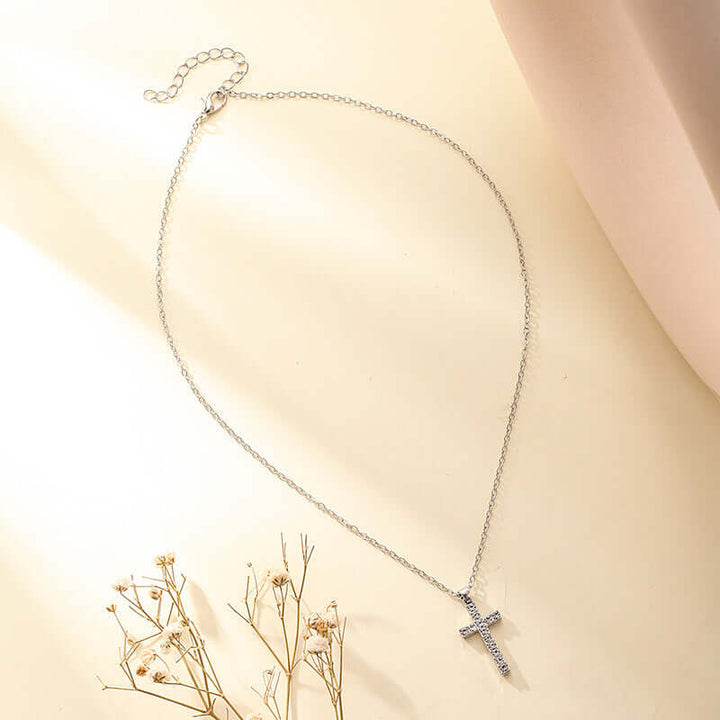 "Jesus Kreuz Halskette – Klassischer und inspirierender christlicher Schmuck für Damen und Herren, aus Edelstahl/Premium-Material, perfekt für den Alltag, religiöse Geschenke, Taufen und besondere Anlässe."